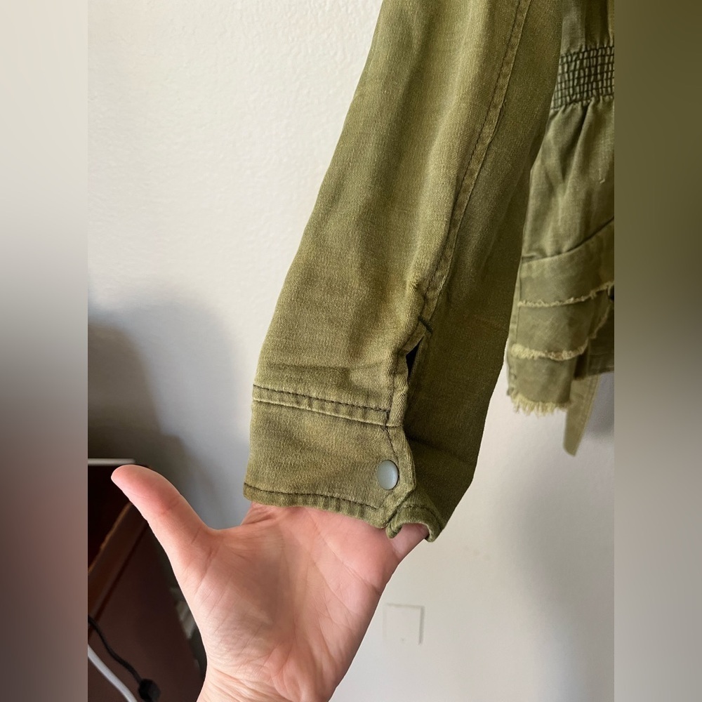 HEI HEI Anthropologie Ruffleback Military Green Jacket Women’s Size M - Picture 8 of 15